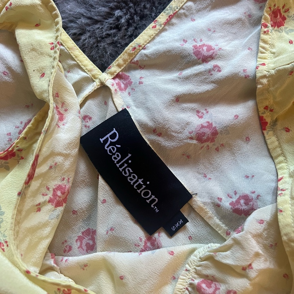 Realisation Par Isabelli Dress - Picture 2 of 3